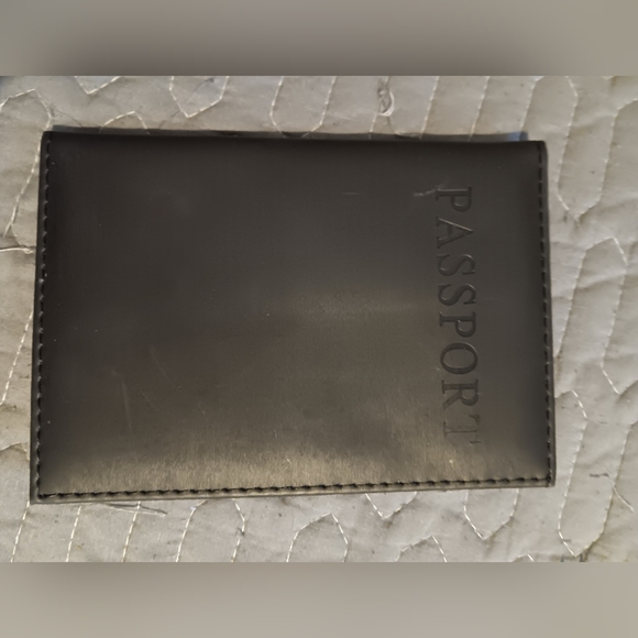 Brown Faux Leather Passport Holder. - Picture 1 of 3
